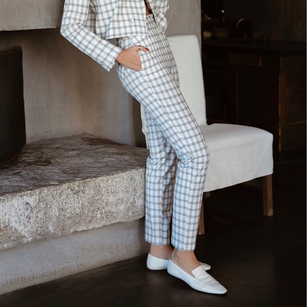 Danielle Bernstein White+Black Patterned Pants - image 3